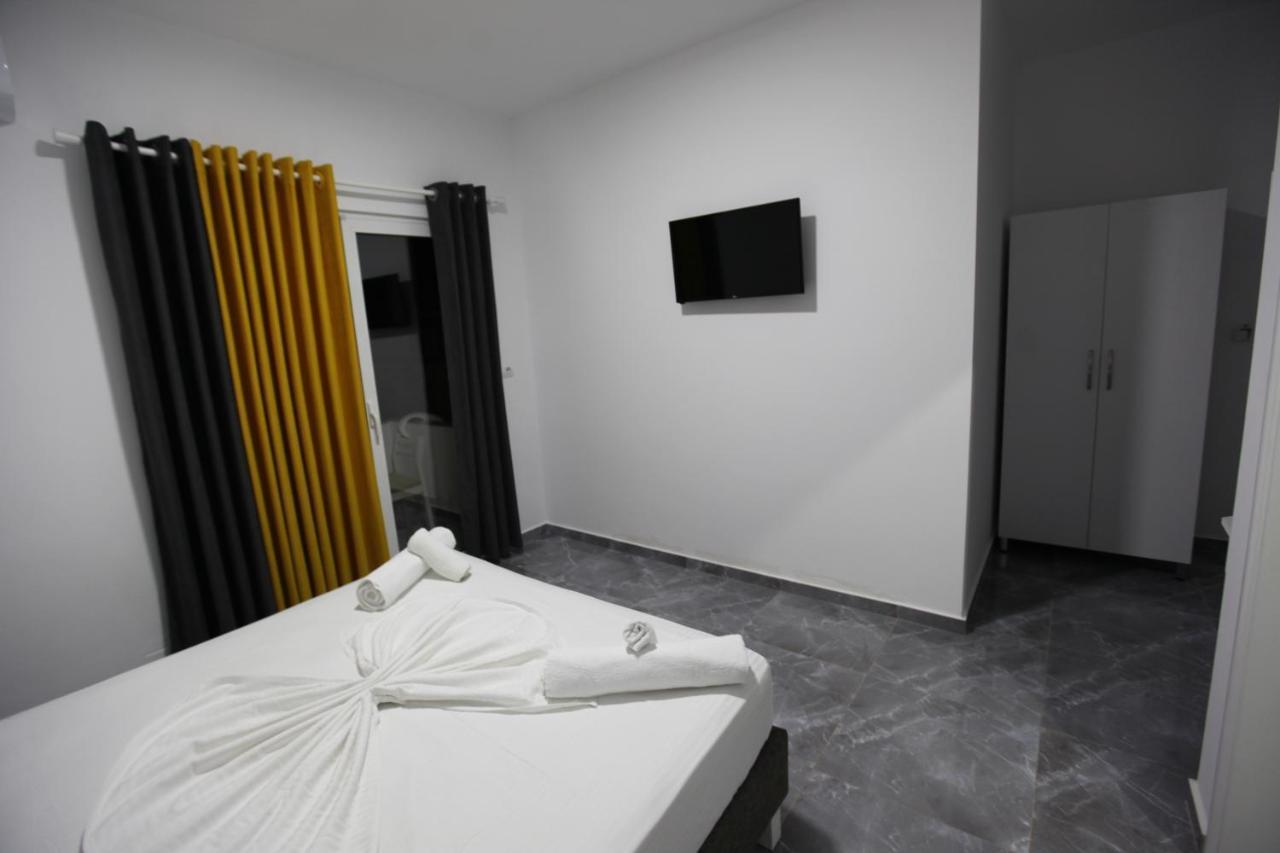Hotel Seadel Ksamil Ngoại thất bức ảnh