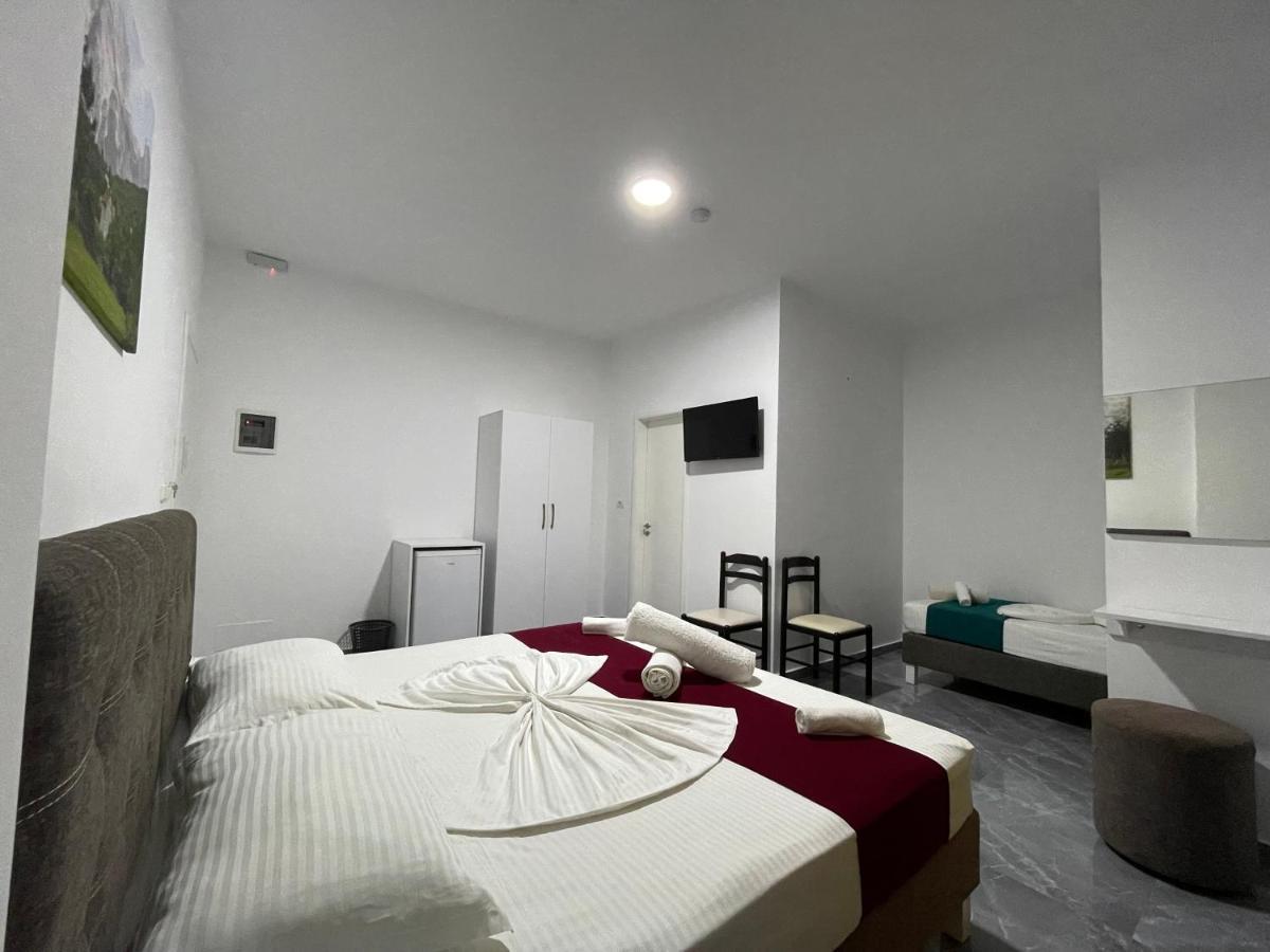 Hotel Seadel Ksamil Ngoại thất bức ảnh